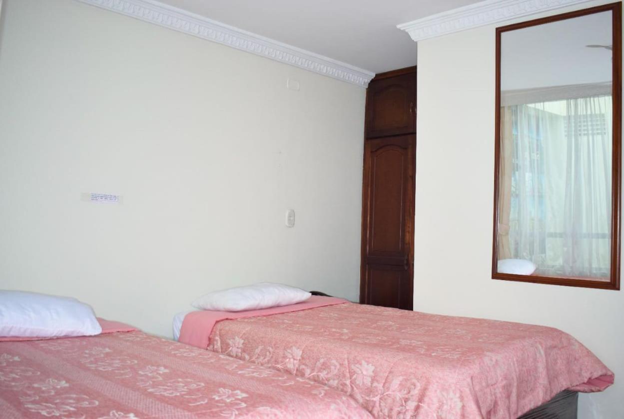 Hotel Sello Dorado Pasto Esterno foto